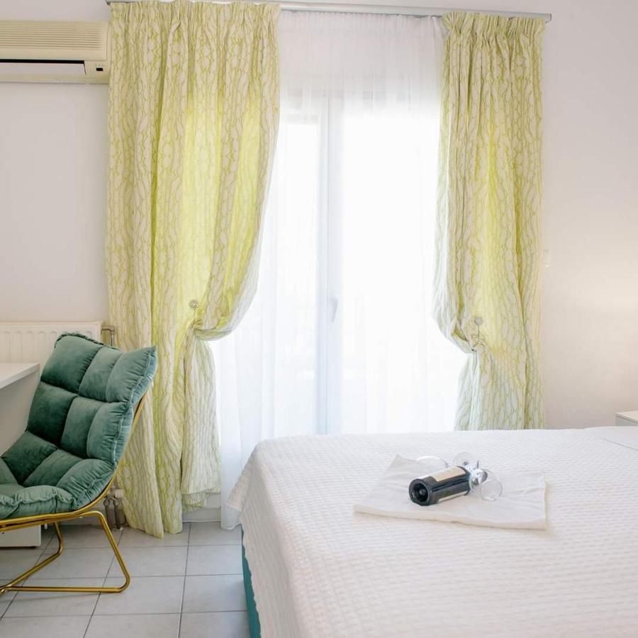 Hotel Papanikolaou อิเอริสโซส ภายนอก รูปภาพ