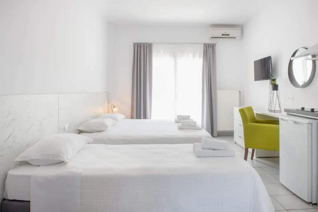 Hotel Papanikolaou อิเอริสโซส ภายนอก รูปภาพ