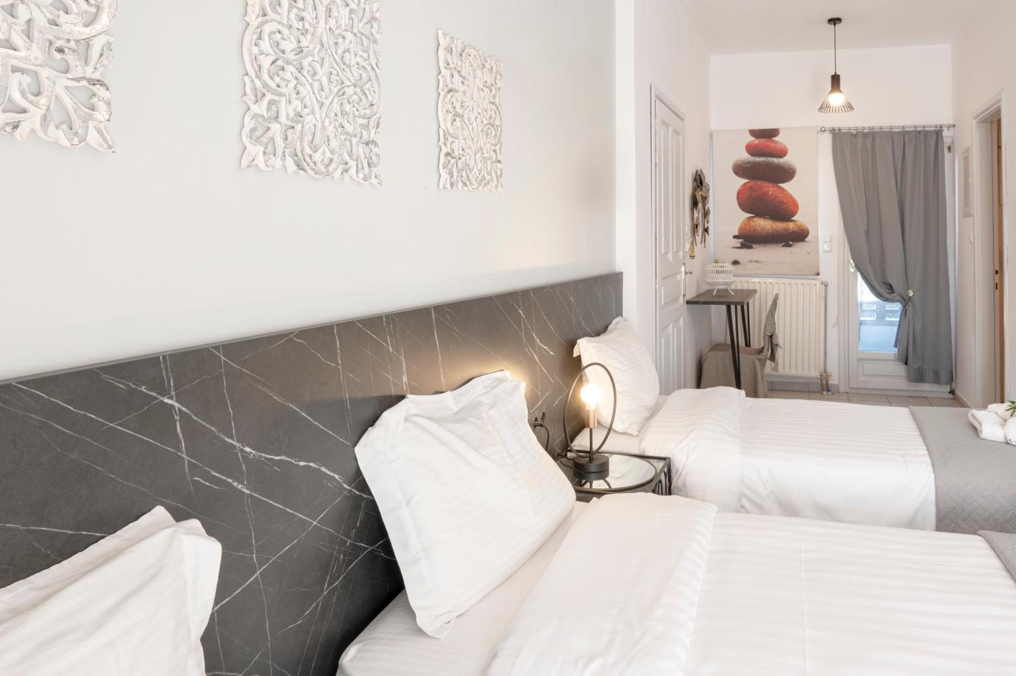 Hotel Papanikolaou อิเอริสโซส ภายนอก รูปภาพ